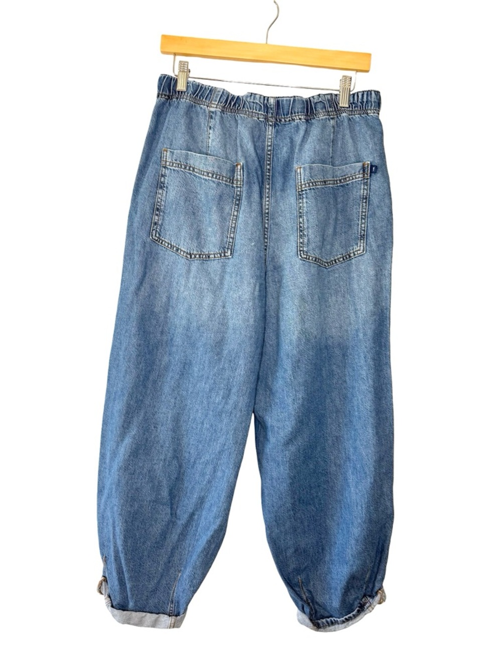 Pilcro Pleated Boyfriend Jeans in Washed Blue - Picture 7 of 9
